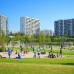 ¿Qué actividades deportivas se pueden practicar en Issy les Moulineaux? Descubre parques, piscinas y clases grupales